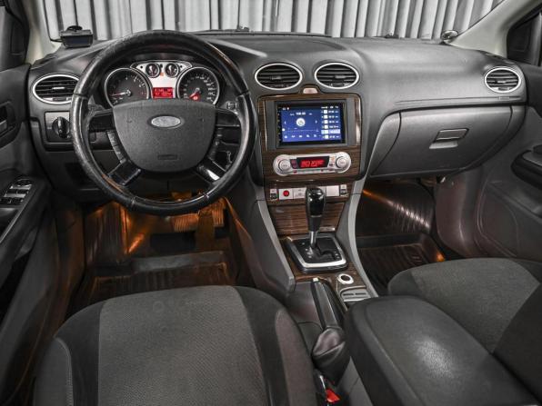 Ford Focus II Рестайлинг с пробегом 2008 года, цена 624 000 рублей, 299788 км, седан, Автокод Объявления