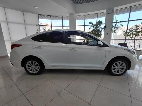 Hyundai Solaris II с пробегом 2019 года, цена 1 199 000 рублей, 101232 км, седан, Автокод Объявления