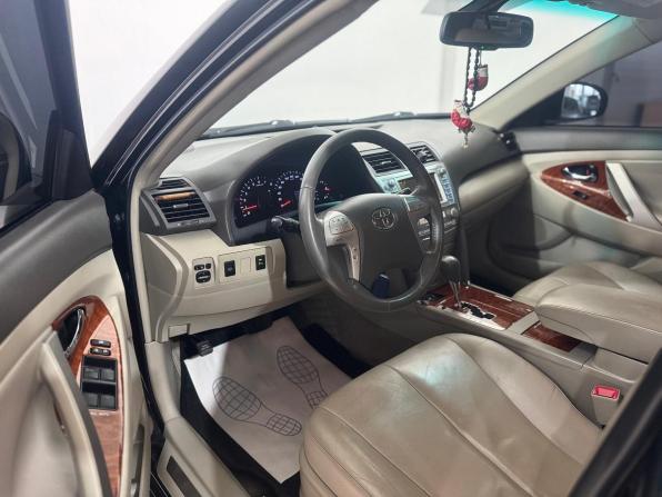 Toyota Camry VI (XV40) Рестайлинг с пробегом 2011 года, цена 2 000 000 рублей, 170000 км, седан, Автокод Объявления