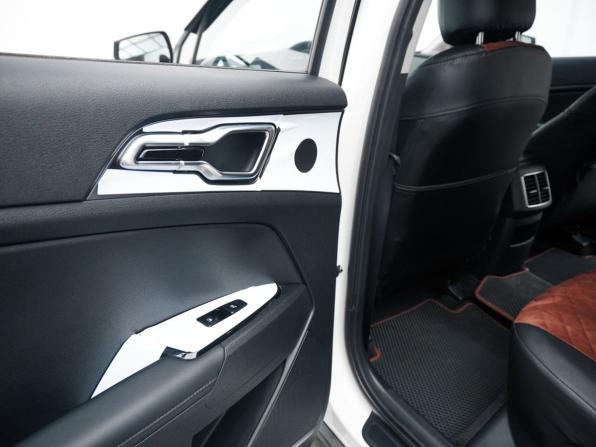 Kia Sportage V с пробегом 2025 года, цена 3 750 000 рублей, 13500 км, внедорожник, Автокод Объявления