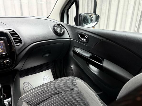 Renault Kaptur I с пробегом 2018 года, цена 1 649 000 рублей, 146395 км, внедорожник, Автокод Объявления