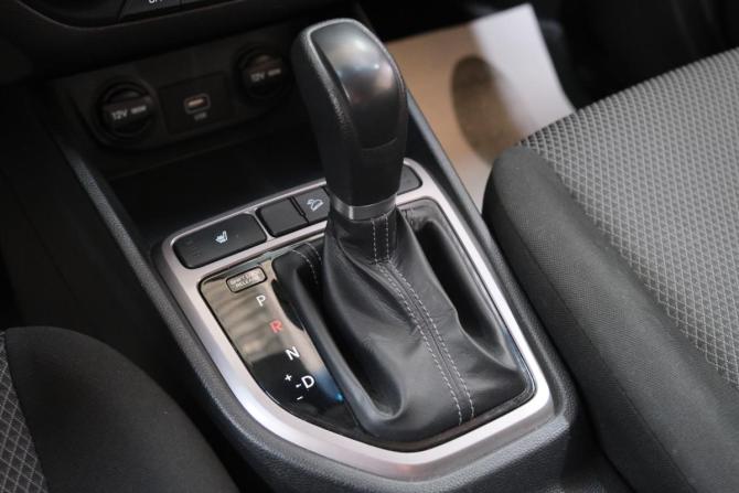 Hyundai Creta I Рестайлинг с пробегом 2021 года, цена 1 849 000 рублей, 180000 км, внедорожник, Автокод Объявления