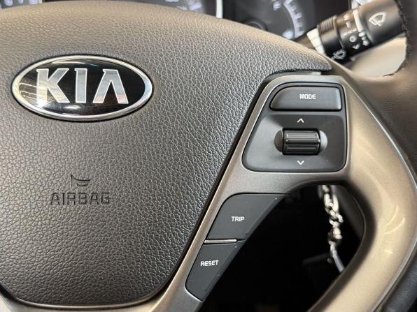 Kia Rio III Рестайлинг с пробегом 2016 года, цена 1 150 000 рублей, 116399 км, седан, Автокод Объявления