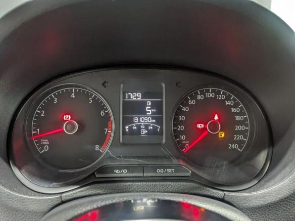 Volkswagen Polo V Рестайлинг с пробегом 2018 года, цена 1 200 000 рублей, 131089 км, седан, Автокод Объявления
