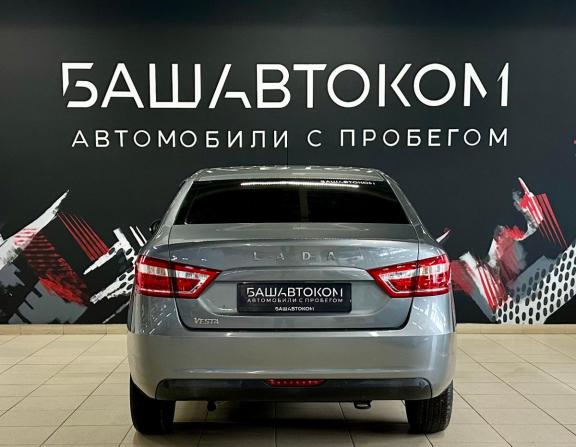 Lada (ВАЗ) Vesta I с пробегом 2018 года, цена 830 000 рублей, 83045 км, седан, Автокод Объявления