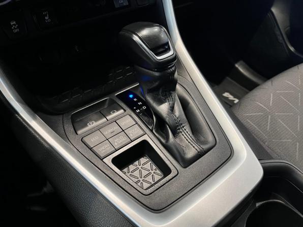 Toyota RAV4 V (XA50) с пробегом 2021 года, цена 3 450 000 рублей, 74634 км, внедорожник, Автокод Объявления