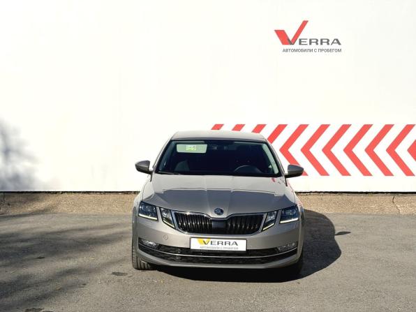 Skoda Octavia III (A7) Рестайлинг с пробегом 2019 года, цена 1 630 000 рублей, 176683 км, лифтбек, Автокод Объявления