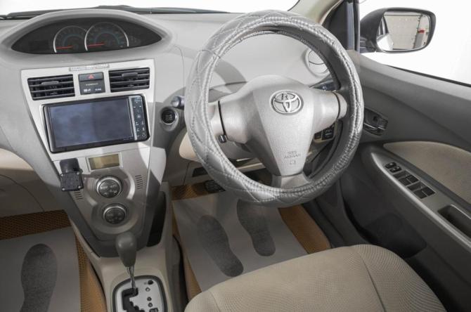 Toyota Belta I с пробегом 2011 года, цена 1 059 000 рублей, 73000 км, седан, Автокод Объявления
