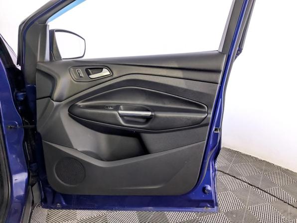 Ford Kuga II с пробегом 2016 года, цена 1 550 000 рублей, 137272 км, внедорожник, Автокод Объявления