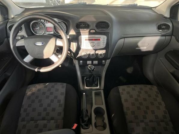 Ford Focus II Рестайлинг с пробегом 2009 года, цена 395 000 рублей, 217110 км, седан, Автокод Объявления