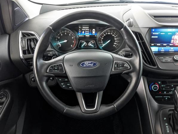 Ford Kuga II Рестайлинг с пробегом 2018 года, цена 1 850 000 рублей, 82753 км, внедорожник, Автокод Объявления