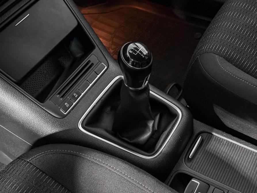 Volkswagen Tiguan I Рестайлинг Санкт-Петербург  - изображение 11