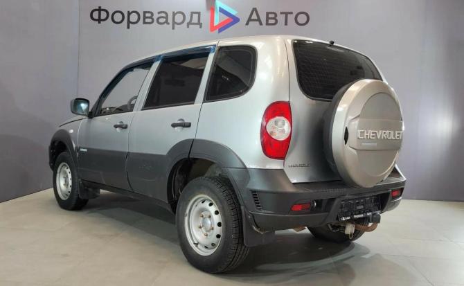 Chevrolet Niva I Рестайлинг с пробегом 2015 года, цена 515 000 рублей, 123186 км, внедорожник, Автокод Объявления