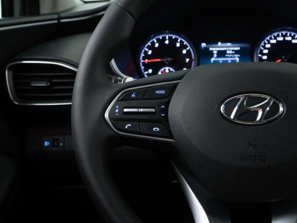 Hyundai Santa Fe IV Рестайлинг с пробегом 2021 года, цена 3 427 444 рубля, 94132 км, внедорожник, Автокод Объявления