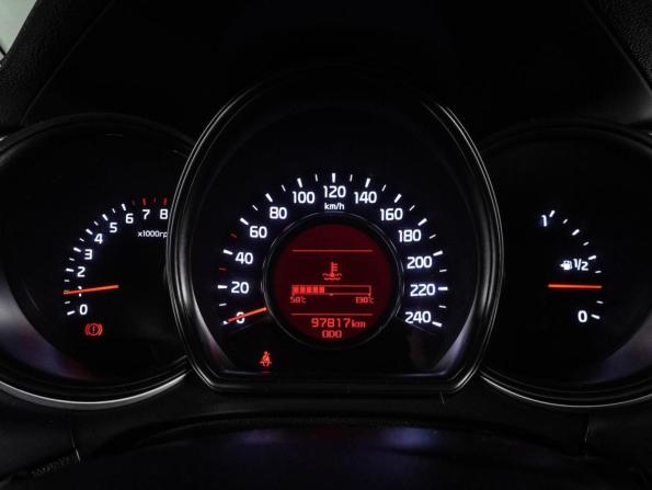 Kia Ceed II Рестайлинг с пробегом 2018 года, цена 1 347 000 рублей, 97817 км, хэтчбек, Автокод Объявления