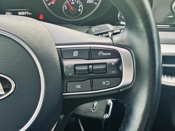 Kia K5 III с пробегом 2021 года, цена 2 240 000 рублей, 90977 км, седан, Автокод Объявления