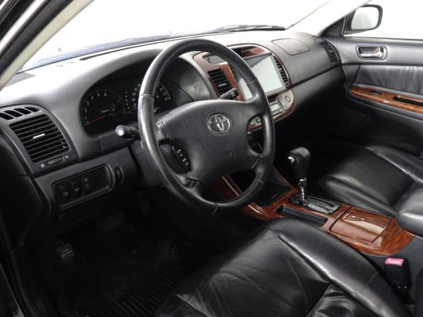 Toyota Camry V (XV30) Рестайлинг с пробегом 2004 года, цена 700 000 рублей, 312163 км, седан, Автокод Объявления