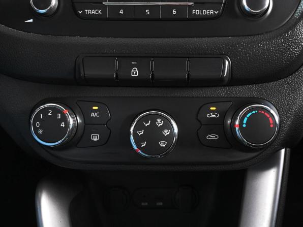 Kia Ceed II с пробегом 2014 года, цена 950 000 рублей, 160074 км, хэтчбек, Автокод Объявления