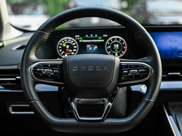 Omoda C5 I с пробегом 2023 года, цена 1 720 000 рублей, 72756 км, внедорожник, Автокод Объявления