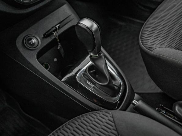 Renault Kaptur I с пробегом 2018 года, цена 1 099 000 рублей, 104228 км, внедорожник, Автокод Объявления