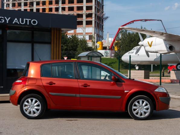 Renault Megane II Рестайлинг с пробегом 2007 года, цена 570 000 рублей, 77930 км, хэтчбек, Автокод Объявления