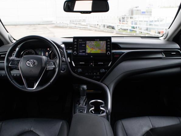 Toyota Camry VIII (XV70) Рестайлинг с пробегом 2021 года, цена 2 999 000 рублей, 80140 км, седан, Автокод Объявления