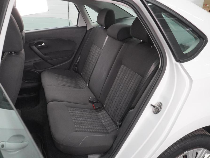 Volkswagen Polo V Рестайлинг Воронеж  - изображение 9