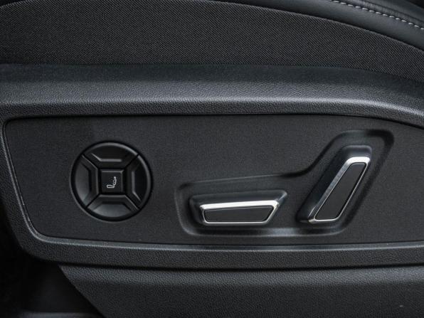 Audi Q5 III с пробегом 2025 года, цена 6 383 800 рублей, 87 км, внедорожник, Автокод Объявления
