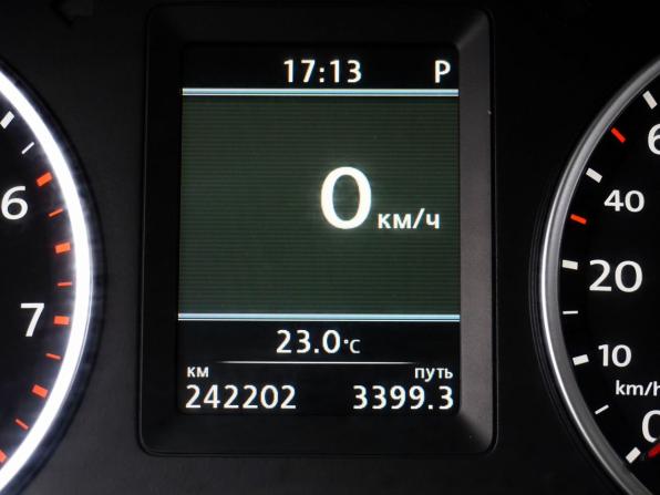 Volkswagen Tiguan I Рестайлинг с пробегом 2013 года, цена 1 200 000 рублей, 242116 км, внедорожник, Автокод Объявления