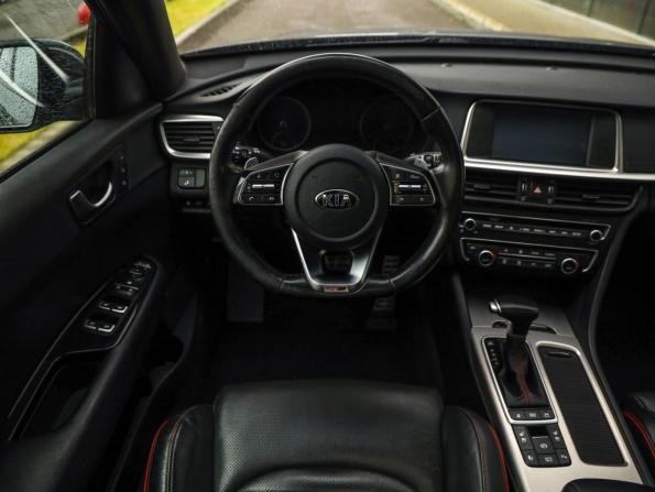 Kia Optima IV Рестайлинг с пробегом 2018 года, цена 2 099 000 рублей, 151265 км, седан, Автокод Объявления
