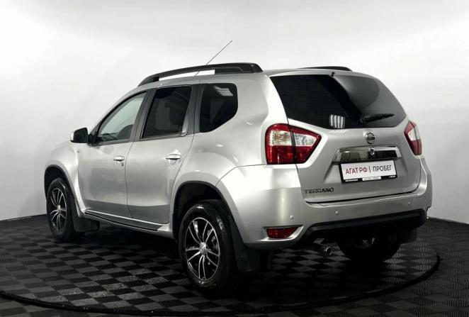 Nissan Terrano III (D10) с пробегом 2015 года, цена 1 100 000 рублей, 107759 км, внедорожник, Автокод Объявления