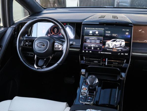 GAC M8 с пробегом 2024 года, цена 3 850 000 рублей, 67548 км, минивэн, Автокод Объявления
