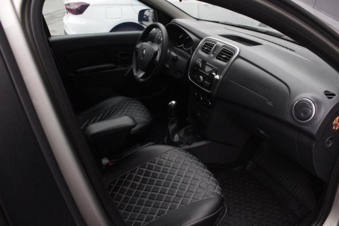 Renault Sandero II с пробегом 2016 года, цена 930 000 рублей, 166653 км, хэтчбек, Автокод Объявления