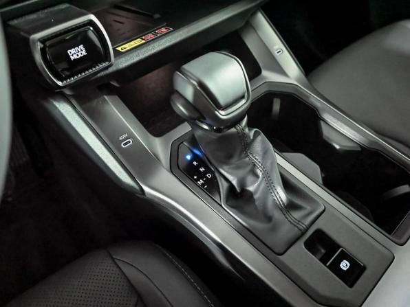 Toyota RAV4 VI (XA60) с пробегом 2026 года, цена 4 700 000 рублей, 37 км, внедорожник, Автокод Объявления