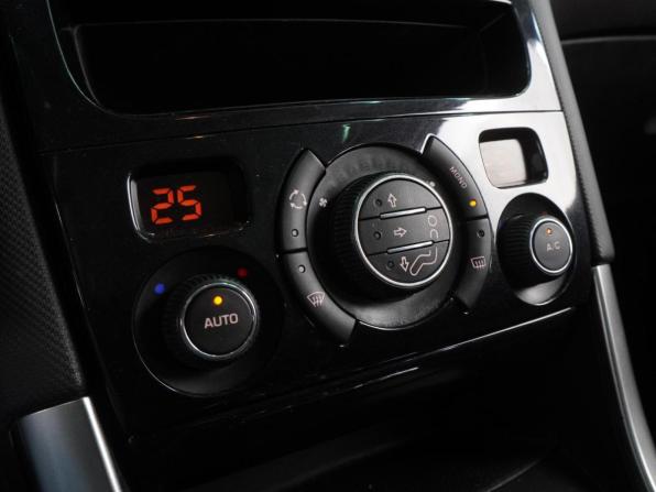 Peugeot 308 I Рестайлинг с пробегом 2012 года, цена 529 000 рублей, 159114 км, хэтчбек, Автокод Объявления