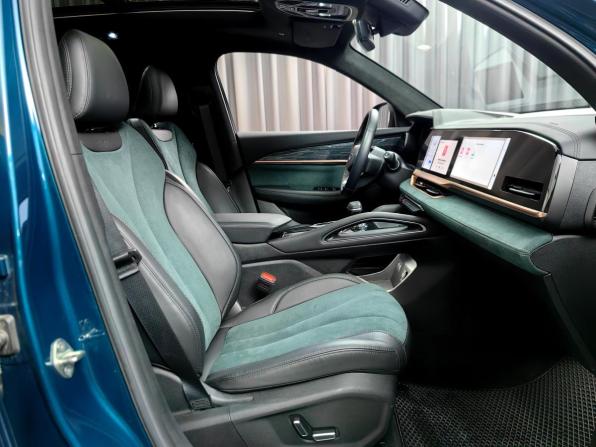 Geely Monjaro I с пробегом 2023 года, цена 3 133 000 рублей, 41570 км, внедорожник, Автокод Объявления