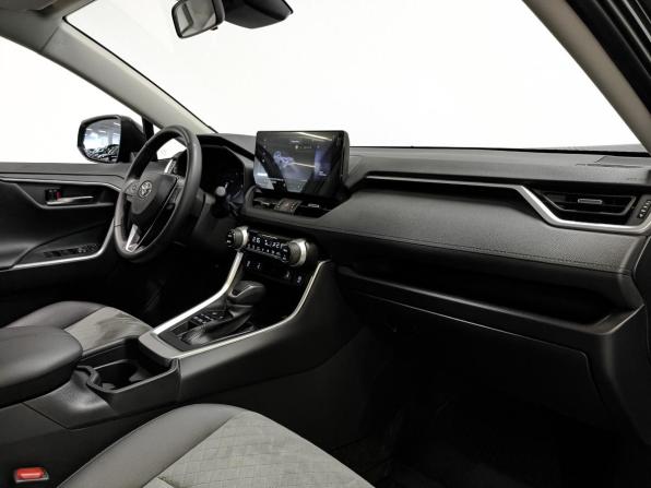 Toyota RAV4 V (XA50) с пробегом 2025 года, цена 4 300 000 рублей, 4771 км, внедорожник, Автокод Объявления