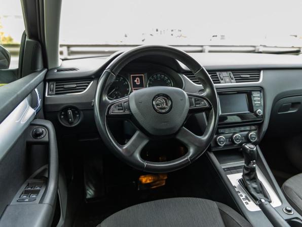 Skoda Octavia III (A7) с пробегом 2013 года, цена 1 698 000 рублей, 98080 км, лифтбек, Автокод Объявления