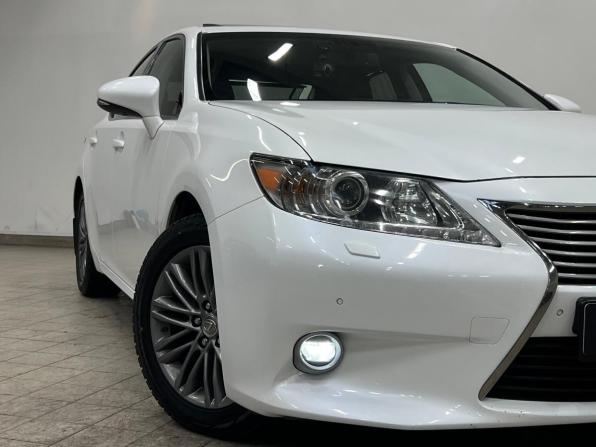 Lexus ES VI с пробегом 2014 года, цена 2 390 000 рублей, 131250 км, седан, Автокод Объявления