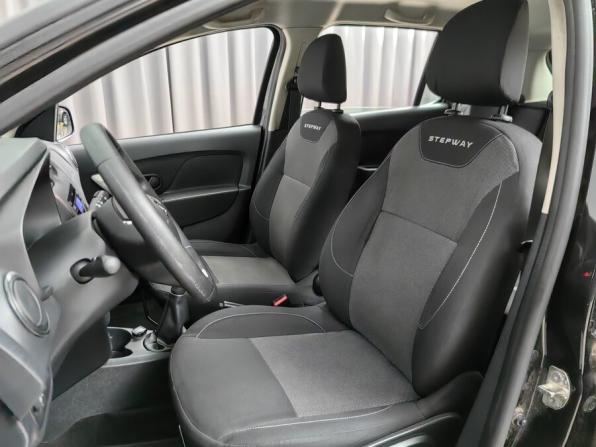 Renault Sandero II Рестайлинг с пробегом 2020 года, цена 881 000 рублей, 183364 км, хэтчбек, Автокод Объявления