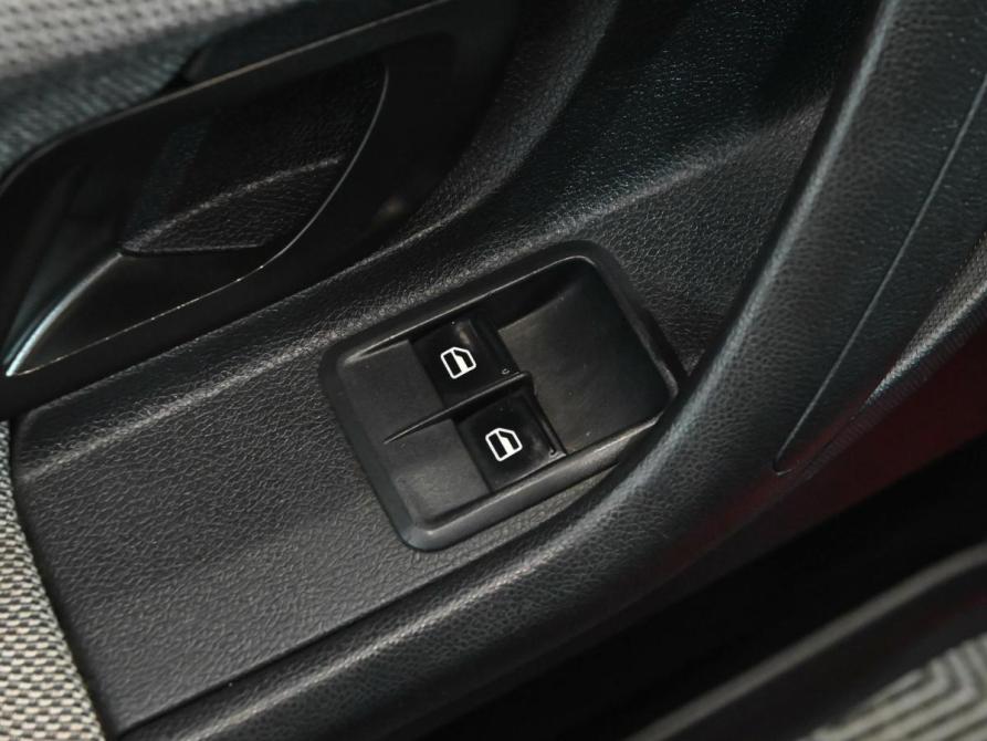 Skoda Fabia II Екатеринбург  - изображение 12