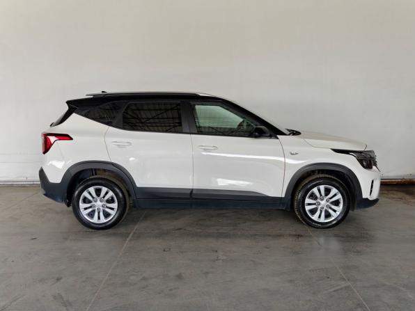 Kia Seltos I Рестайлинг с пробегом 2023 года, цена 2 550 000 рублей, 44000 км, внедорожник, Автокод Объявления