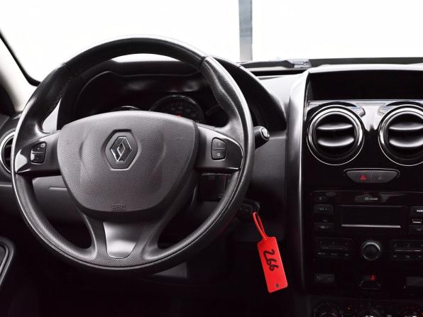 Renault Duster I Рестайлинг с пробегом 2017 года, цена 1 299 000 рублей, 141762 км, внедорожник, Автокод Объявления