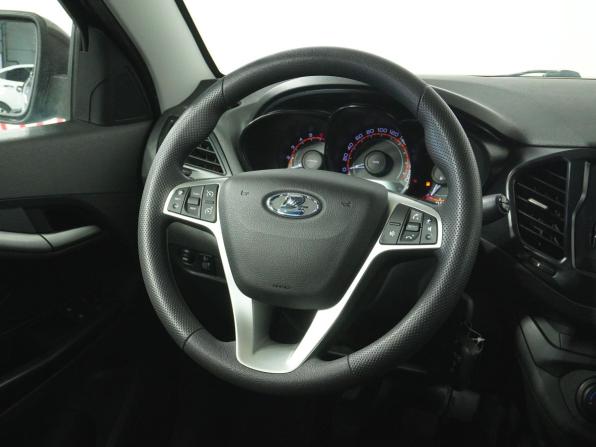 Lada (ВАЗ) Vesta I с пробегом 2018 года, цена 979 000 рублей, 30647 км, седан, Автокод Объявления