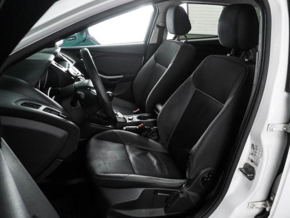 Ford Focus III с пробегом 2013 года, цена 699 000 рублей, 296321 км, универсал, Автокод Объявления
