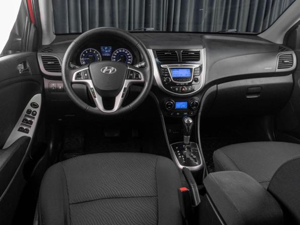 Hyundai Solaris I с пробегом 2012 года, цена 949 000 рублей, 151460 км, седан, Автокод Объявления