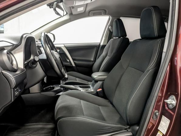 Toyota RAV4 IV (XA40) Рестайлинг с пробегом 2015 года, цена 1 790 000 рублей, 165044 км, внедорожник, Автокод Объявления