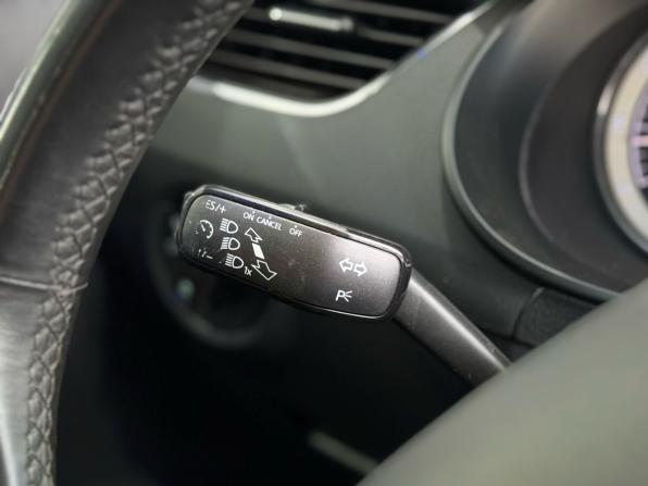 Skoda Octavia III (A7) Рестайлинг с пробегом 2019 года, цена 1 759 000 рублей, 90570 км, лифтбек, Автокод Объявления