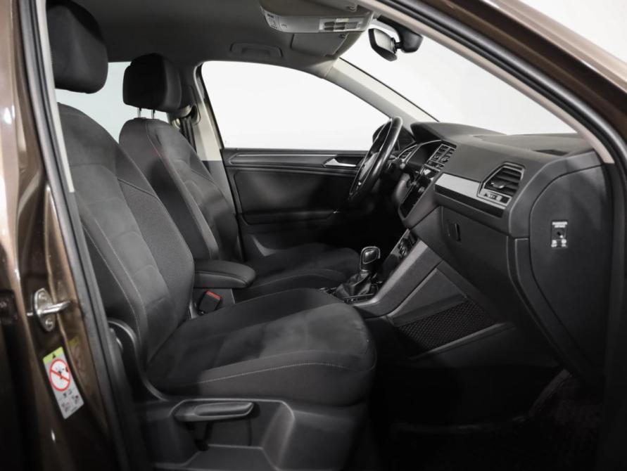 Volkswagen Tiguan II Санкт-Петербург  - изображение 23