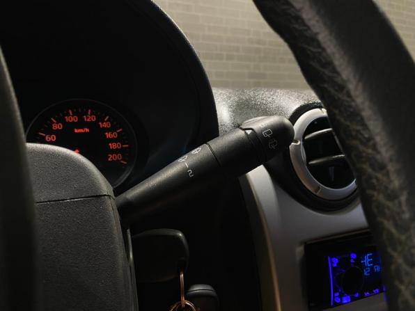 Renault Sandero I с пробегом 2013 года, цена 680 000 рублей, 178762 км, хэтчбек, Автокод Объявления